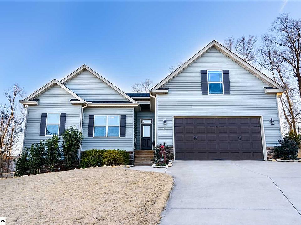 Beautiful Home in Cul de sac