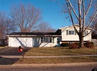 621 Wagon Dr, West Salem, WI 54669
