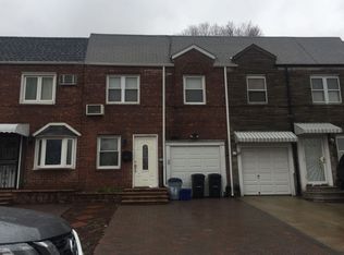 6058 68th St, Maspeth, NY 11378