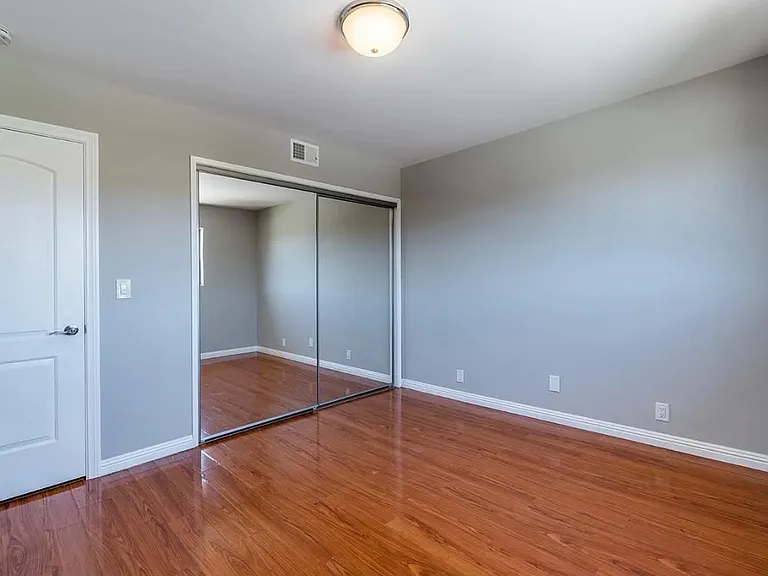 621 E Lomita Ave #A — Photo 15
