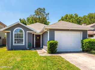 452 Filmore Dr, Jacksonville, FL 32225