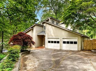 1263 Colony Dr, Marietta, GA 30068