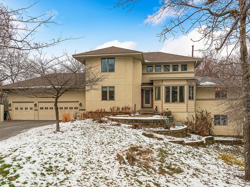 1st image of 11074 Zumbrota Ct NE