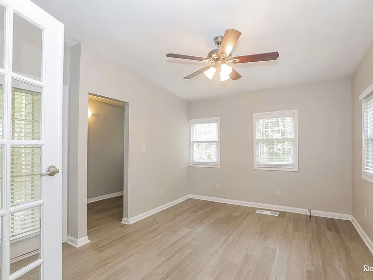 442 Sherwood Oaks Rd — Photo 17