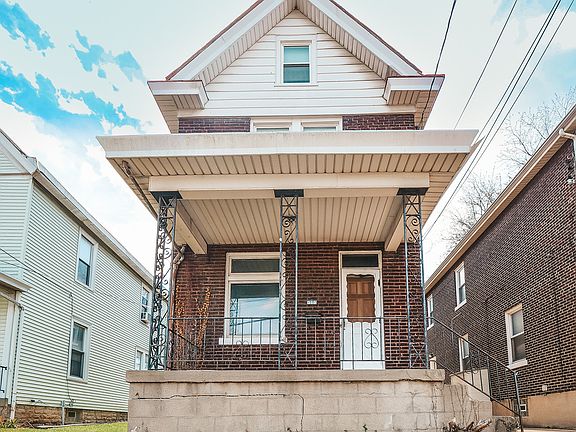 2nd image of 319 E Ross Ave #2