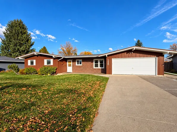 1220 Adobe Dr, Great Falls, MT 59404