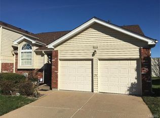 1926 Bennington Common Dr, Saint Louis, MO 63146
