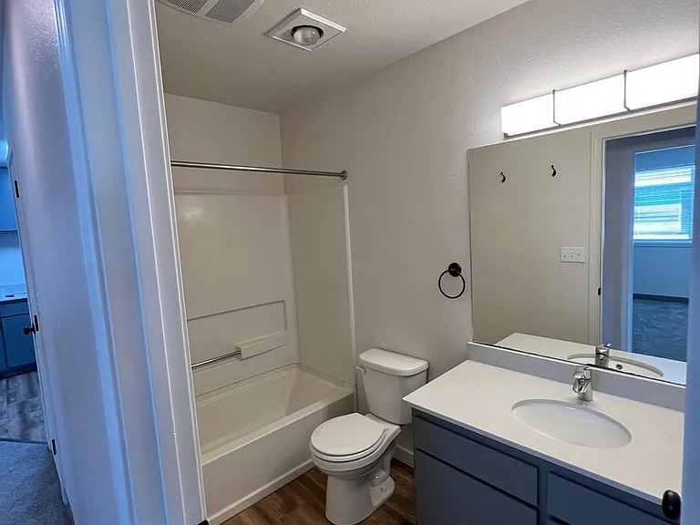 806 E White Birch Ave — Photo 10