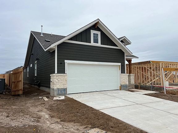 149 Clover Bend Interior Image 1