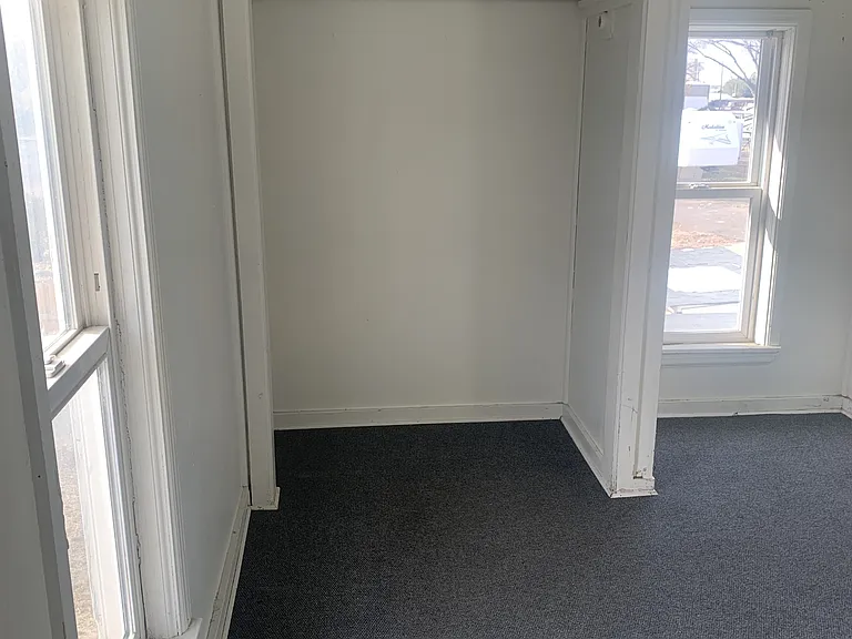 1035 N 3 E #C — Photo 4