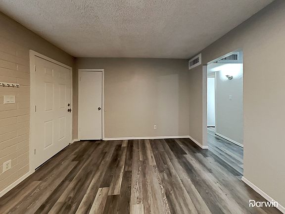 4th image of 18230 N 33rd Ave