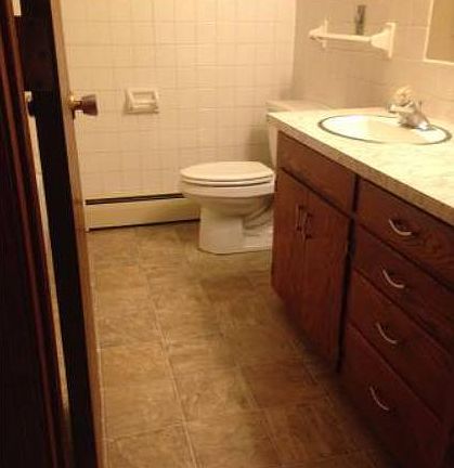 3rd image of 202 Lincoln St #6