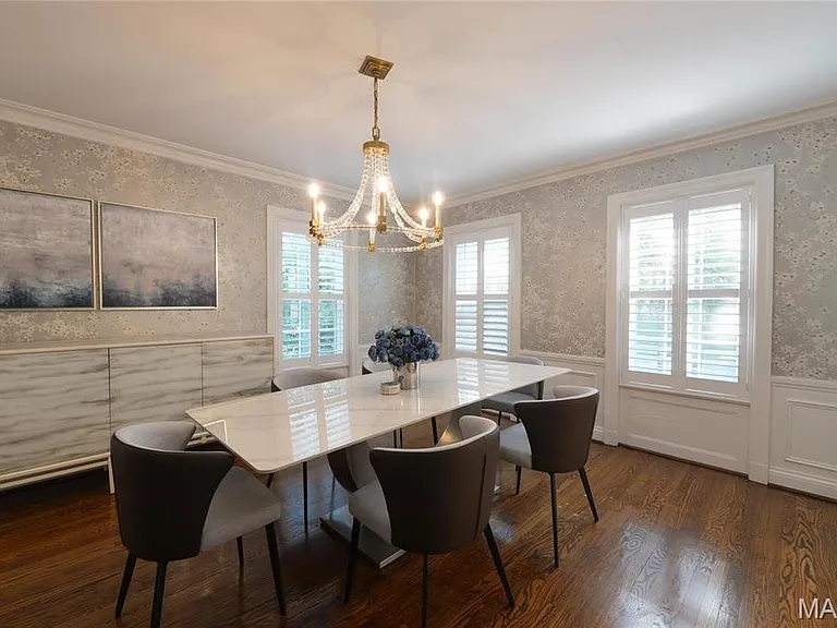 937 S Bemiston Ave — Photo 16