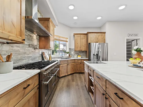 8819 W Holbrook Ave, Boise, ID 83704