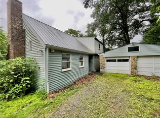 1037 Economy Street Ext, South Heights, PA 15081