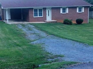 1204 Rocky Hollow Rd, Jonesborough, TN 37659