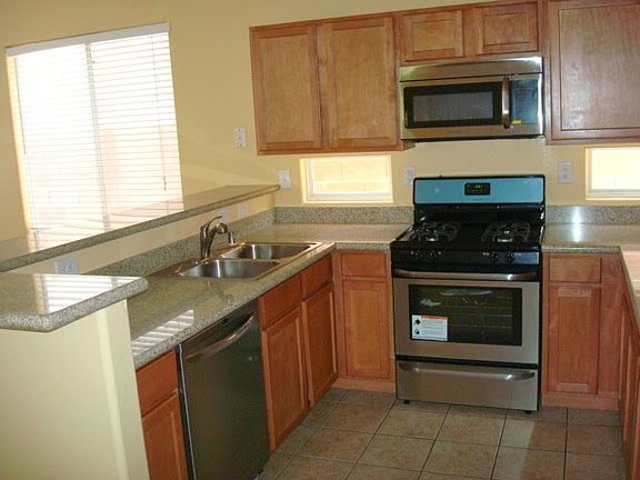 5th image of 7205 Rolling Shore Ct