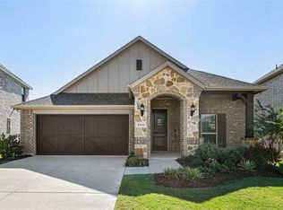 2444 Valley Ln, Carrollton, TX 75010