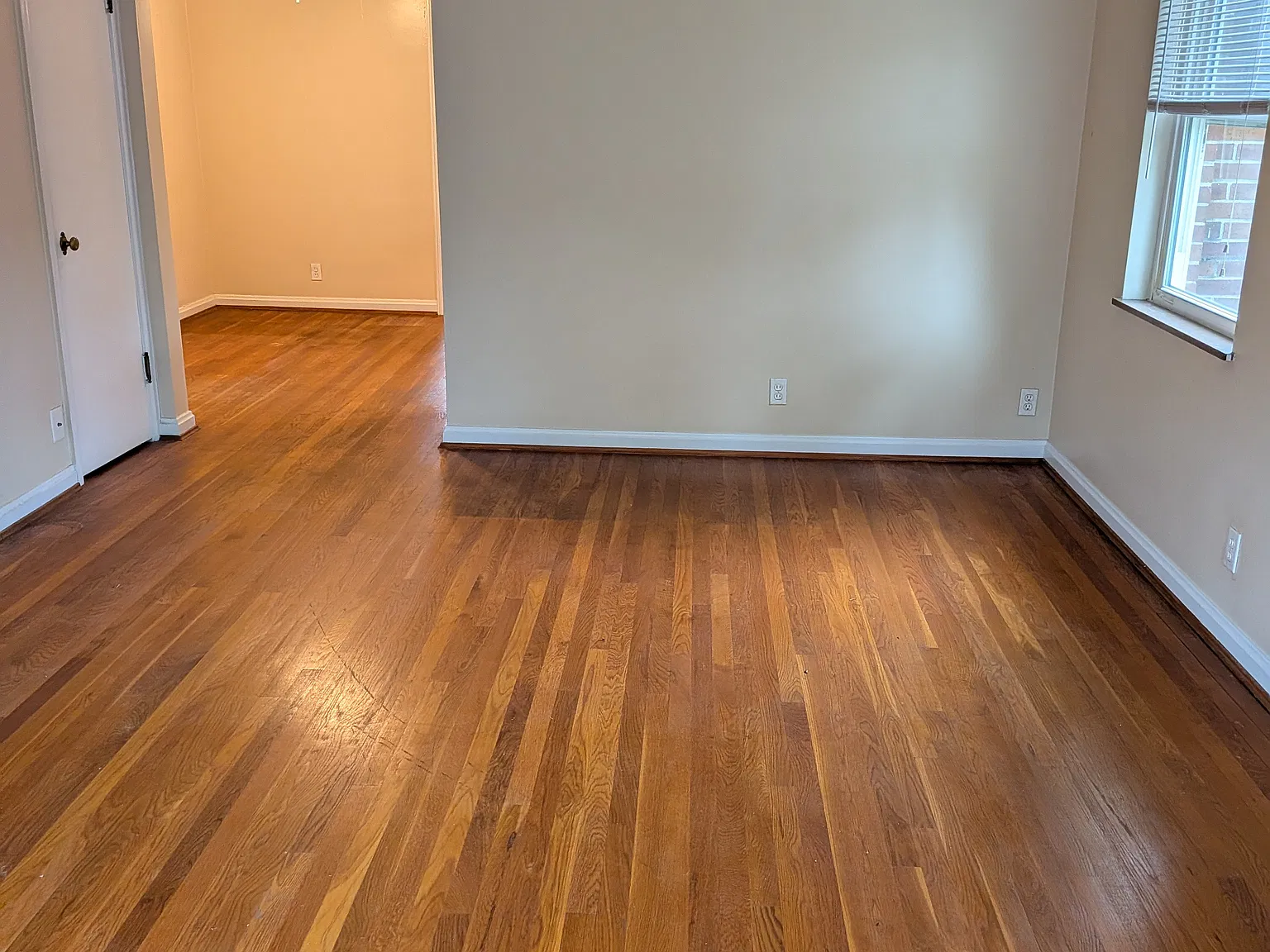 1 bed, 700 sqft, $1,295 — Photo 3