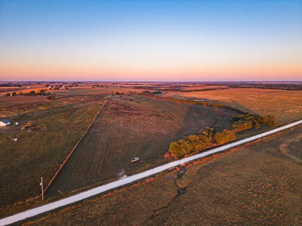 295 Turkey Run Rd, Crawford, TX 76638