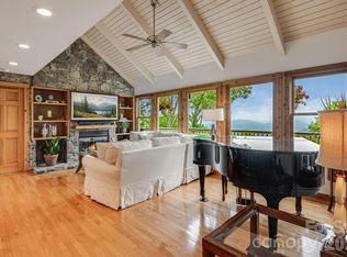 61 Ivy Ridge Rd, Burnsville, NC 28714