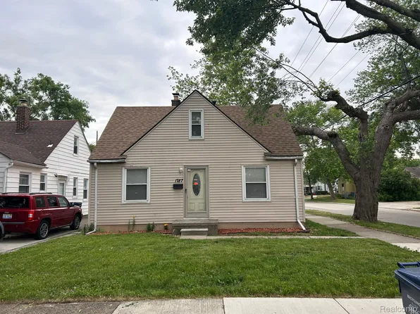 1787 Morris Ave, Lincoln Park, MI 48146