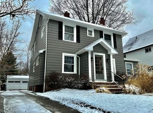 3427 E Scarborough Rd, Cleveland Heights, OH 44118