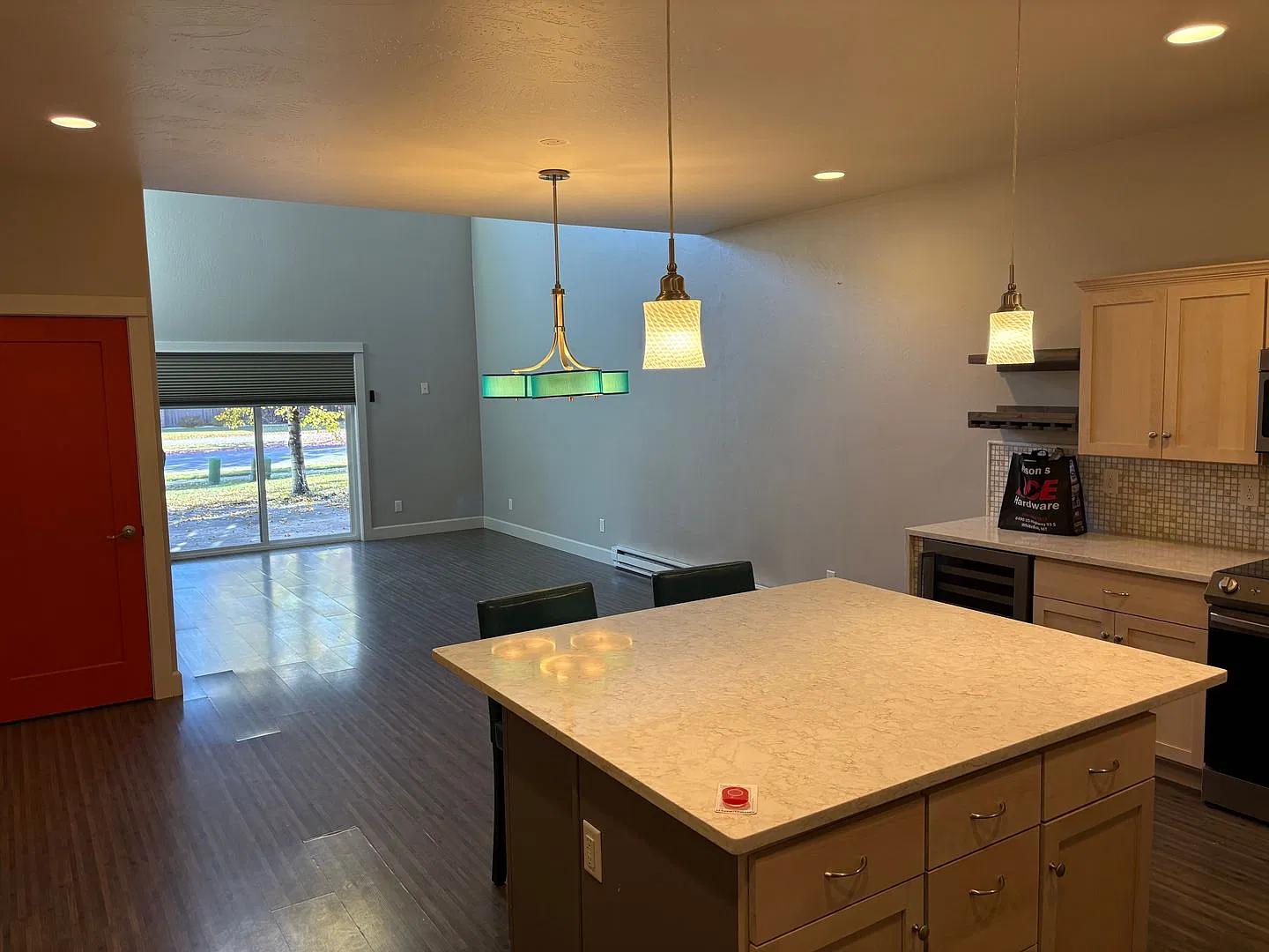 3 Bedroom Unfurnished Whitefish Townhouse — Photo 4