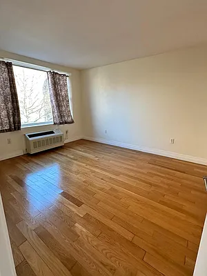 Rented by BARNES New York | media 17