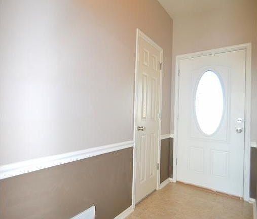 4th image of 602 Redbud Dr
