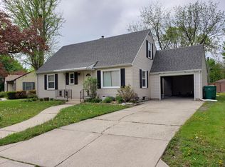 1525 Stratford Ct, Joliet, IL 60435