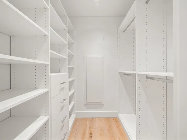 209 6th Street image 32 of 50