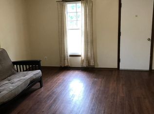 621 S 4th St, Salina, KS 67401