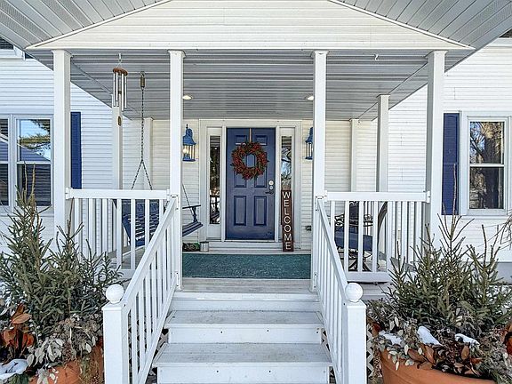 3rd image of 106 Bowman Road