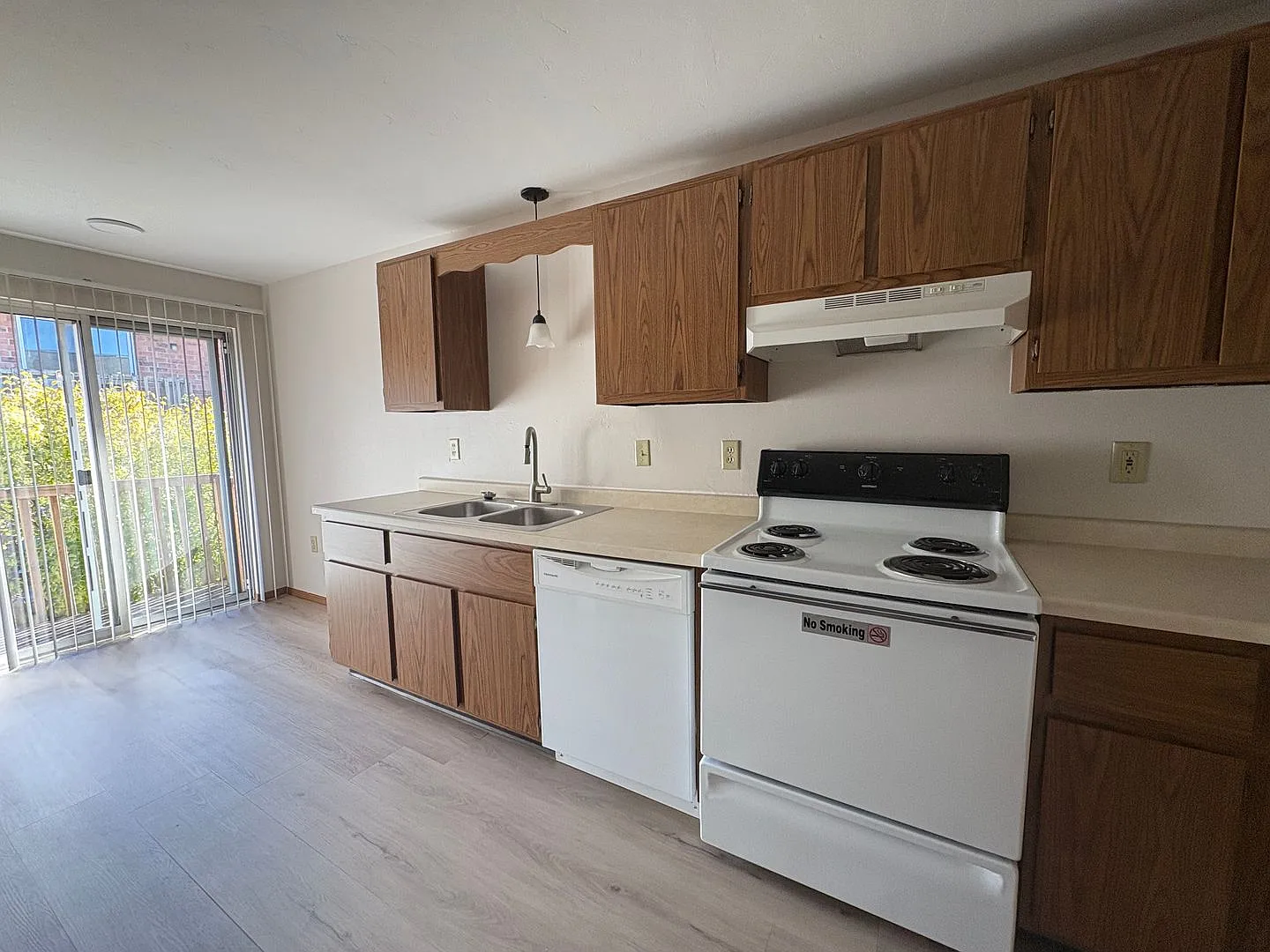 2685 Humboldt Rd — Photo 4