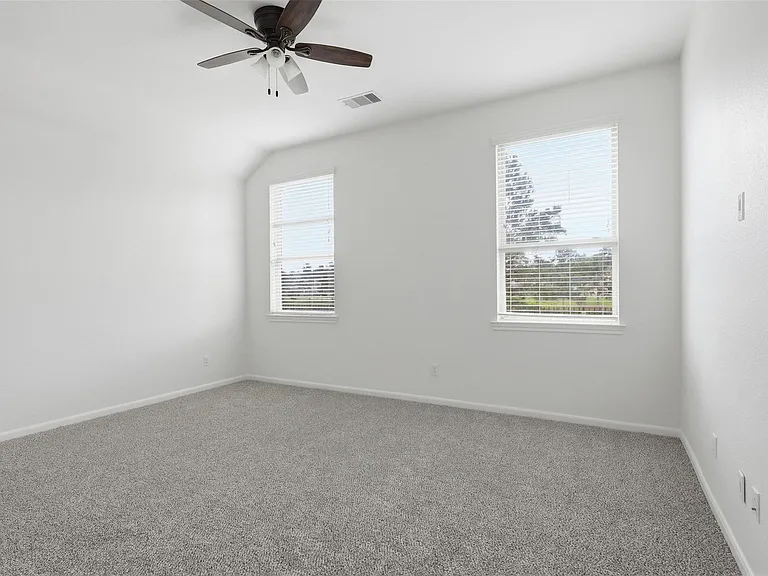 11307 Grand Creek Ln — Photo 16