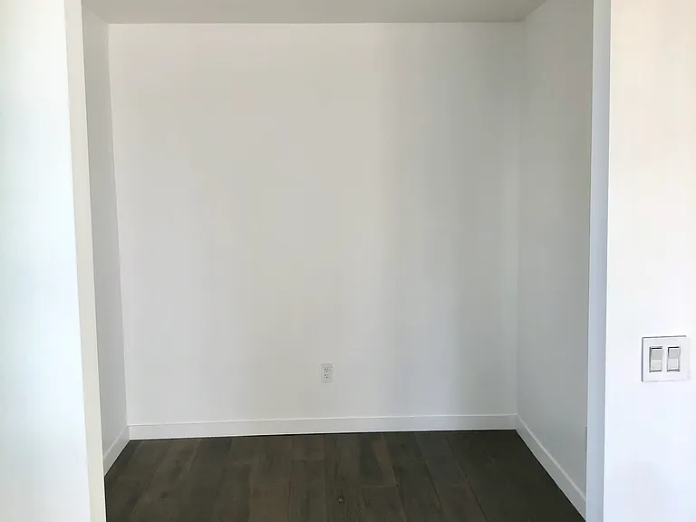 1317 Cabrillo Ave — Photo 32