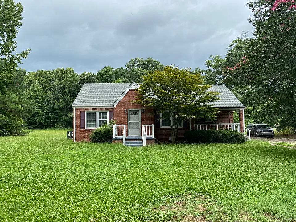 733 Cross Link Rd