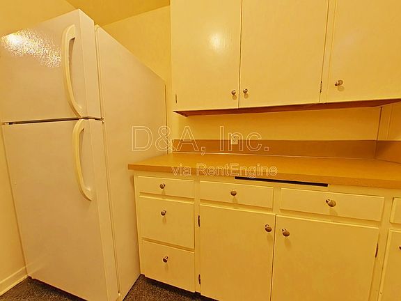 4th image of 2709 NW Taylor Ave