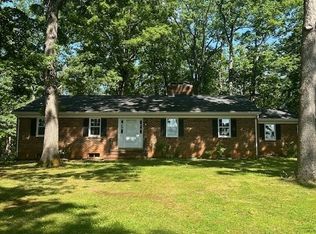 17286 Lakemont Dr, Culpeper, VA 22701