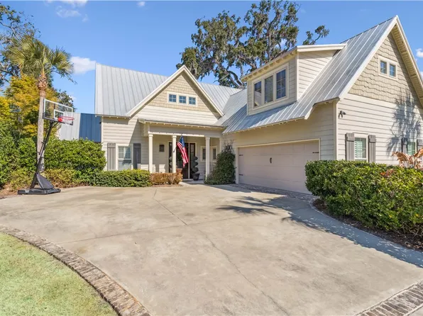 1077 Sinclair Way, Saint Simons Island, GA 31522