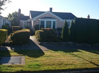 1906 35th Ave W, Seattle, WA 98199