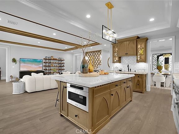 4th image of 512 Santa Rosa Rd