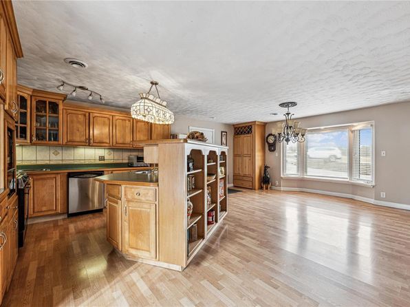 432 Highway W, Sullivan, MO 63080