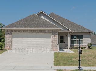 100 Brookside Way, Calera, AL 35040