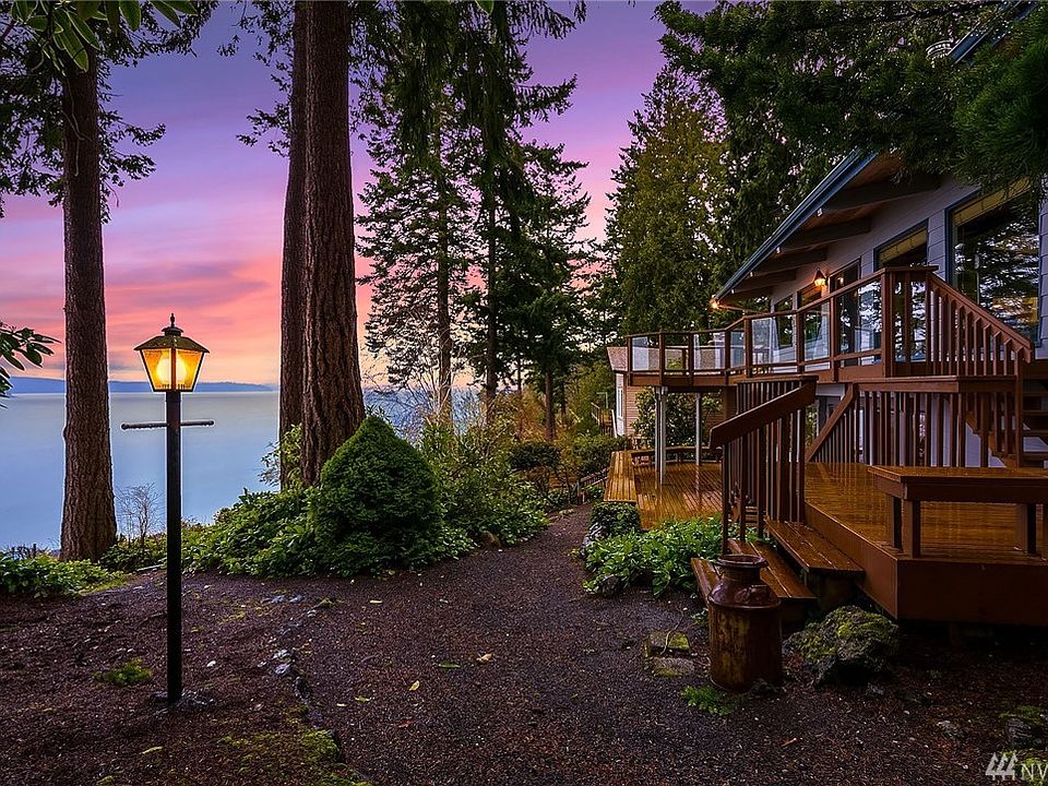 1st image of 34417 Hood Canal Dr NE