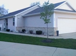 55 Astoria Way, Bloomington, IL
