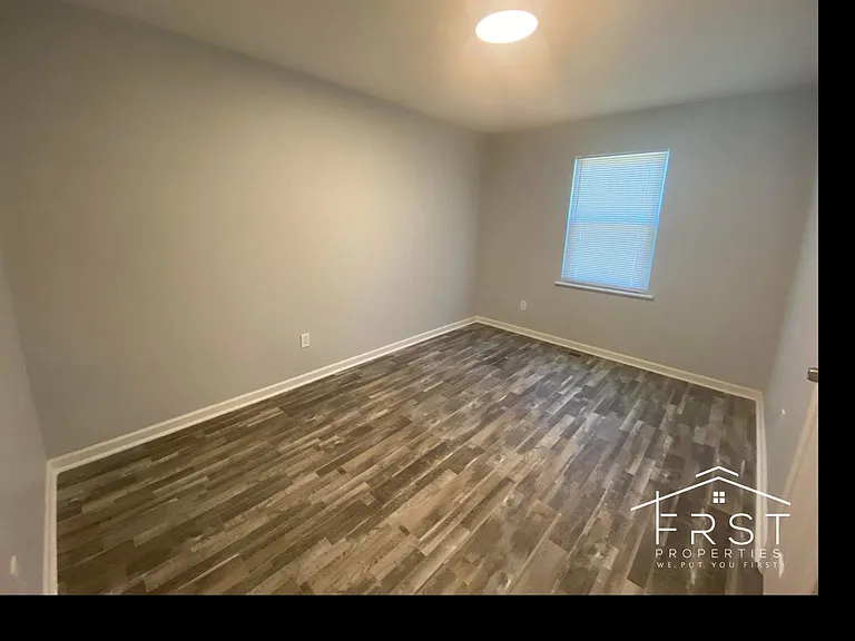 3607 Oakdale Cir NW — Photo 5
