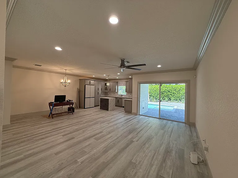 518 Lucky Ln — Photo 27
