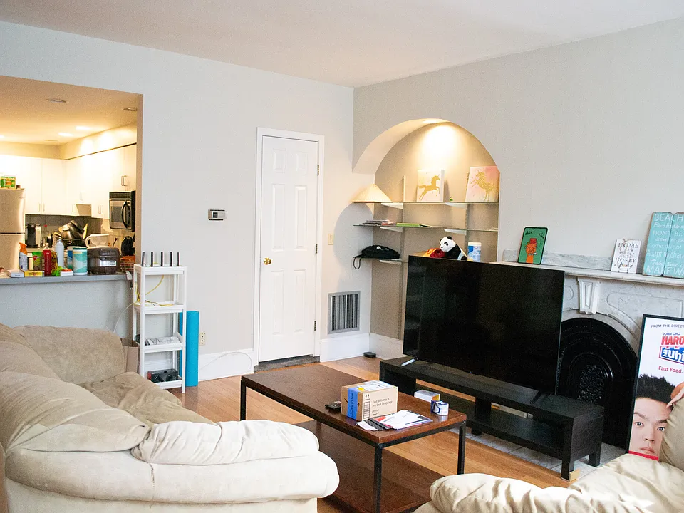 570 Massachusetts Ave #1